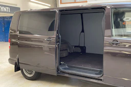 ruskea (beige) Volkswagen Transporter 2011 kuva 12.