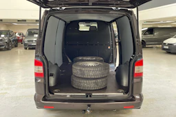 ruskea (beige) Volkswagen Transporter 2011 kuva 15.