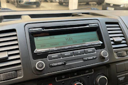 ruskea (beige) Volkswagen Transporter 2011 kuva 21.