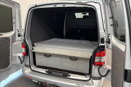 harmaa Volkswagen Transporter 2011 kuva 15.