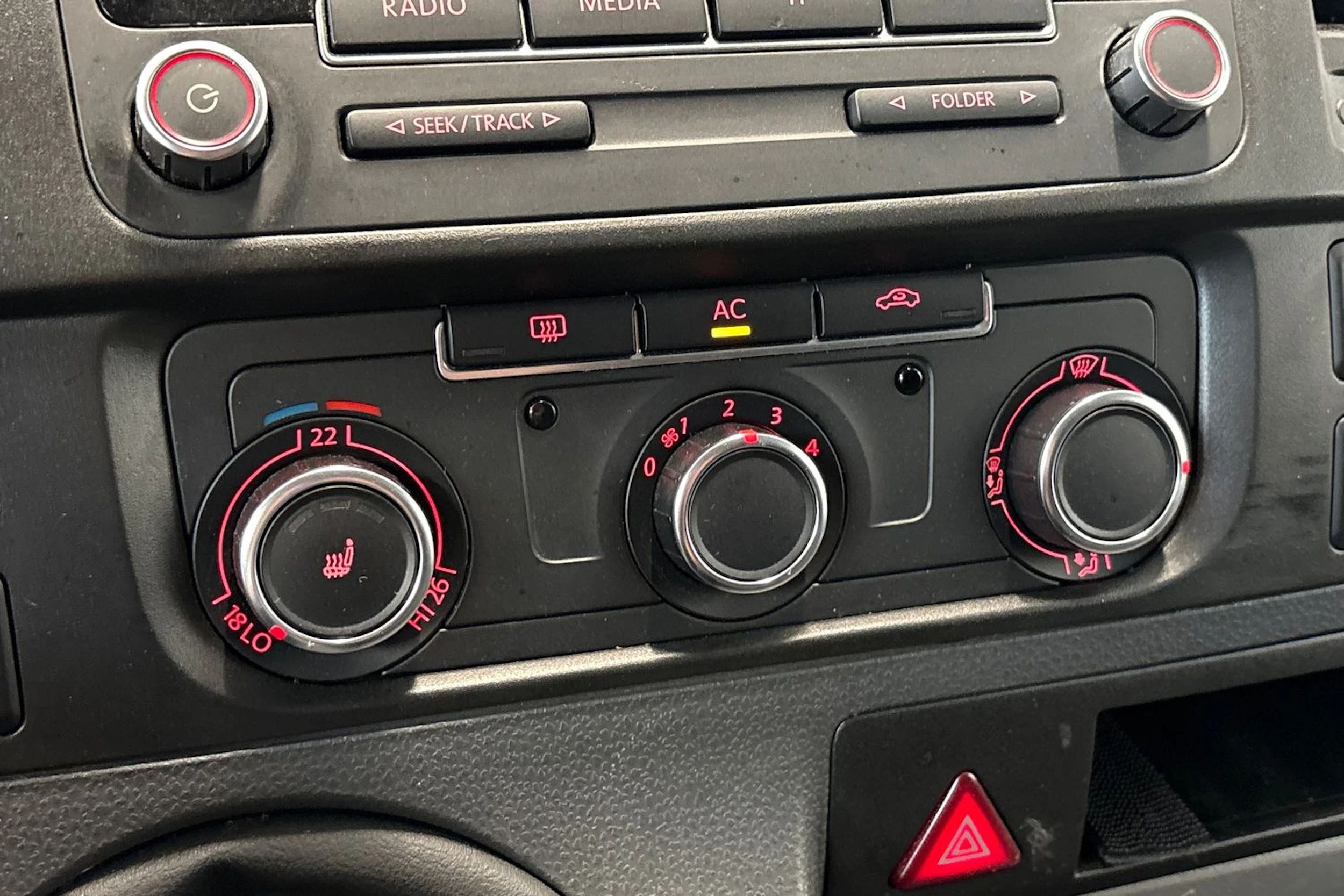 harmaa Volkswagen Transporter 2011 kuva 21.