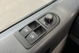 harmaa Volkswagen Transporter 2011 kuva 24.