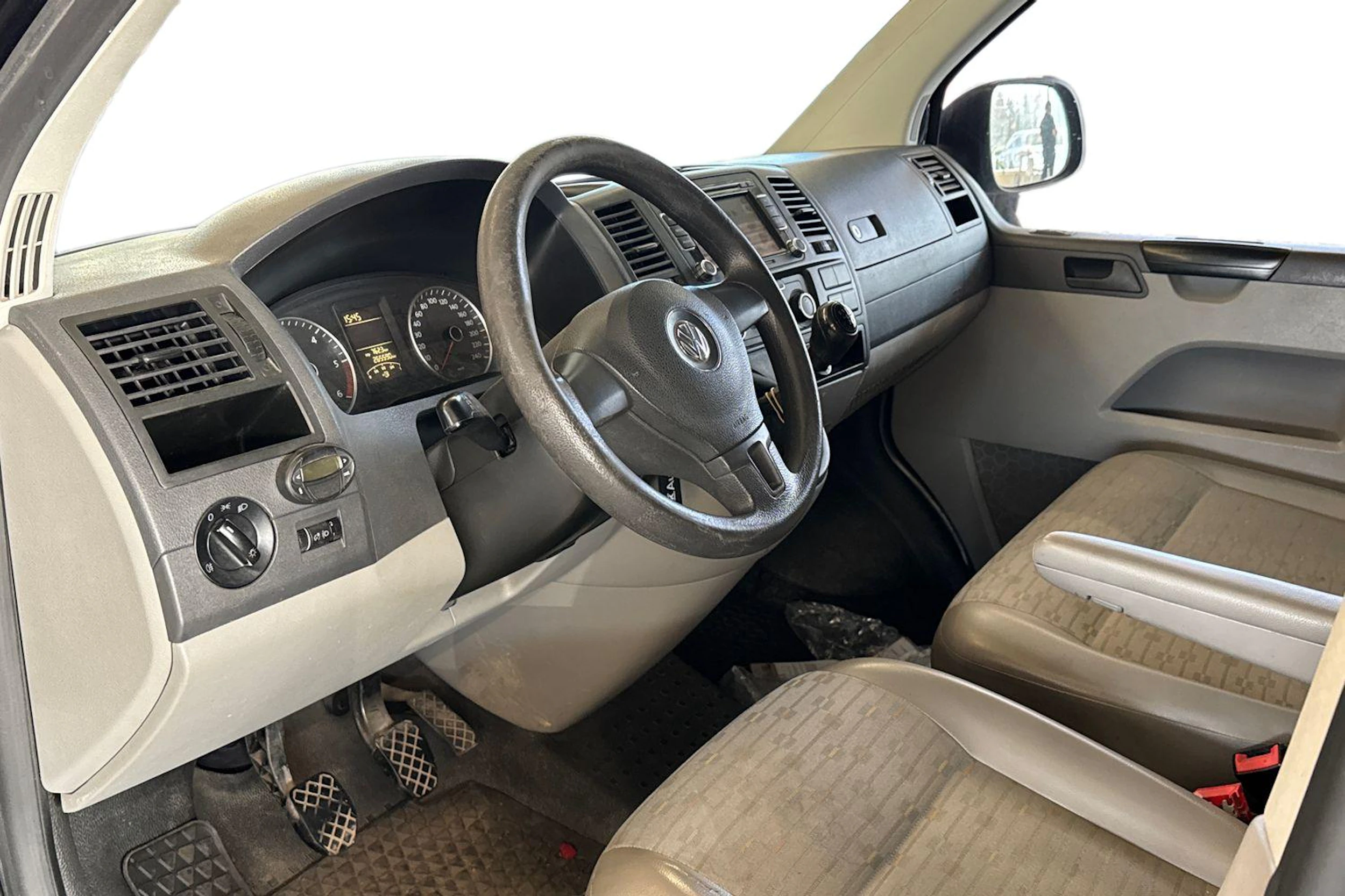 musta Volkswagen Transporter 2012 kuva 3.