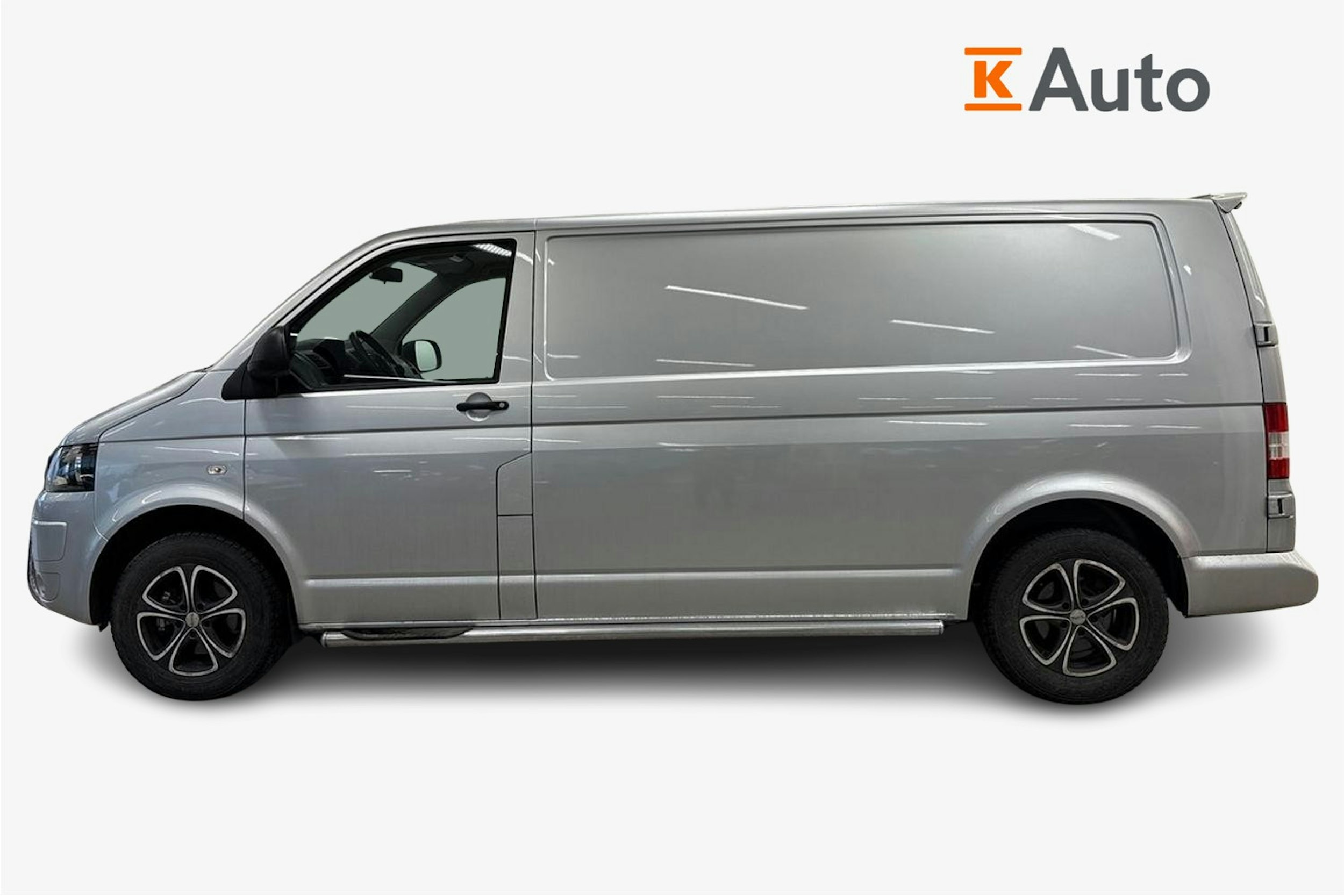 harmaa Volkswagen Transporter 2012 kuva 6.