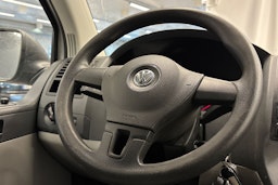 harmaa Volkswagen Transporter 2012 kuva 14.