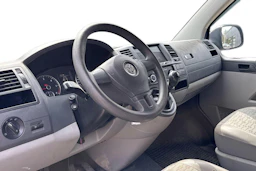 sininen Volkswagen Transporter 2012 kuva 3.