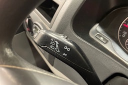 ruskea (beige) Volkswagen Transporter 2012 kuva 20.