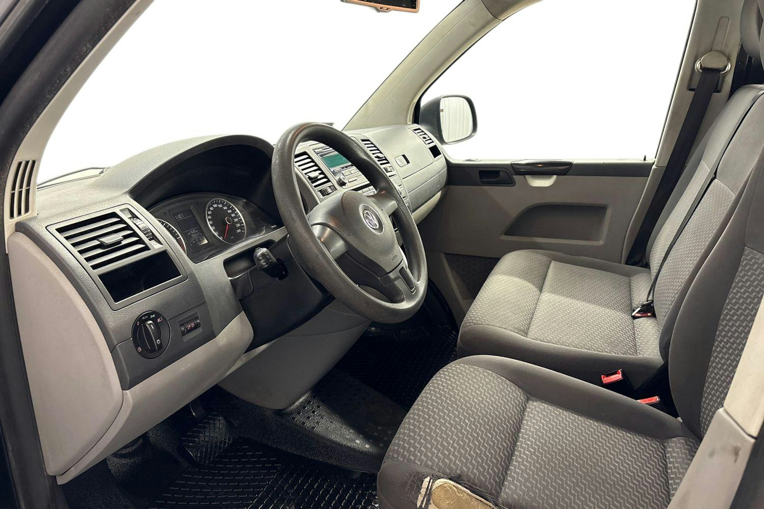 harmaa Volkswagen Transporter 2012 kuva 8.