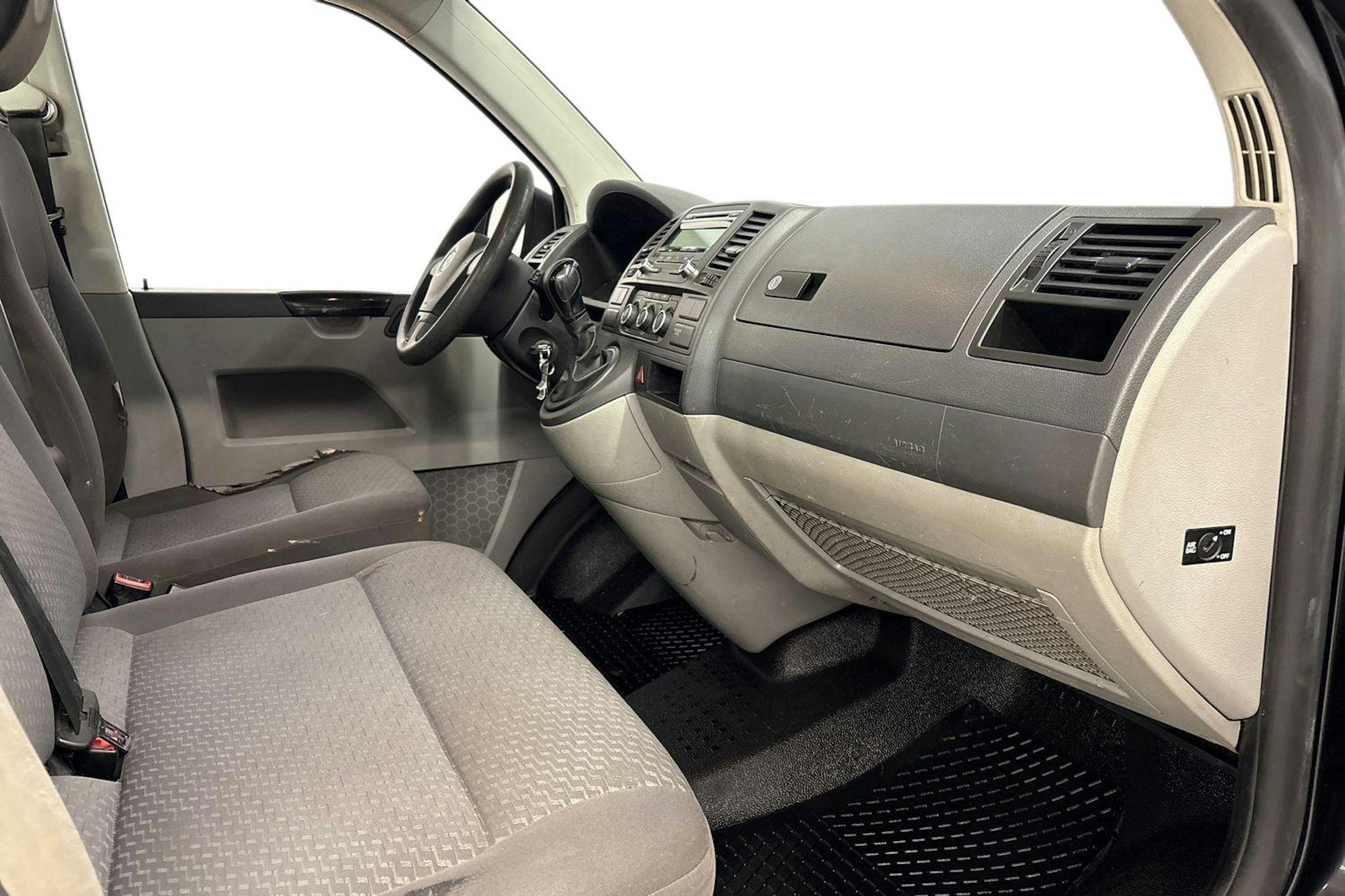 harmaa Volkswagen Transporter 2012 kuva 9.