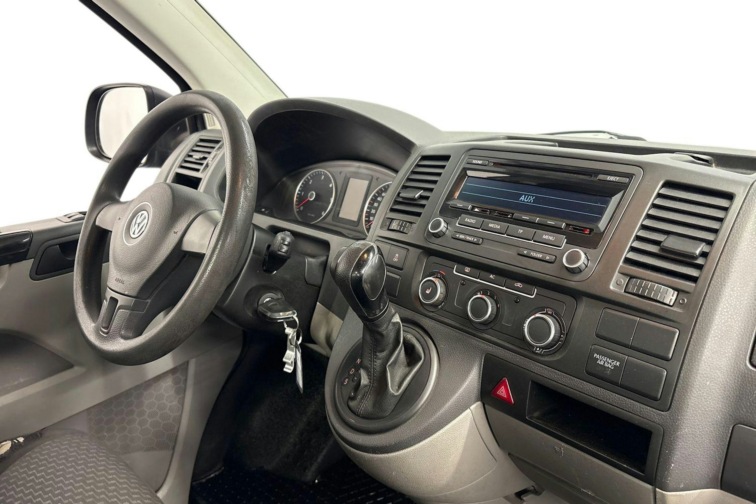 harmaa Volkswagen Transporter 2012 kuva 11.