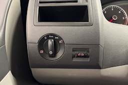 harmaa Volkswagen Transporter 2012 kuva 15.