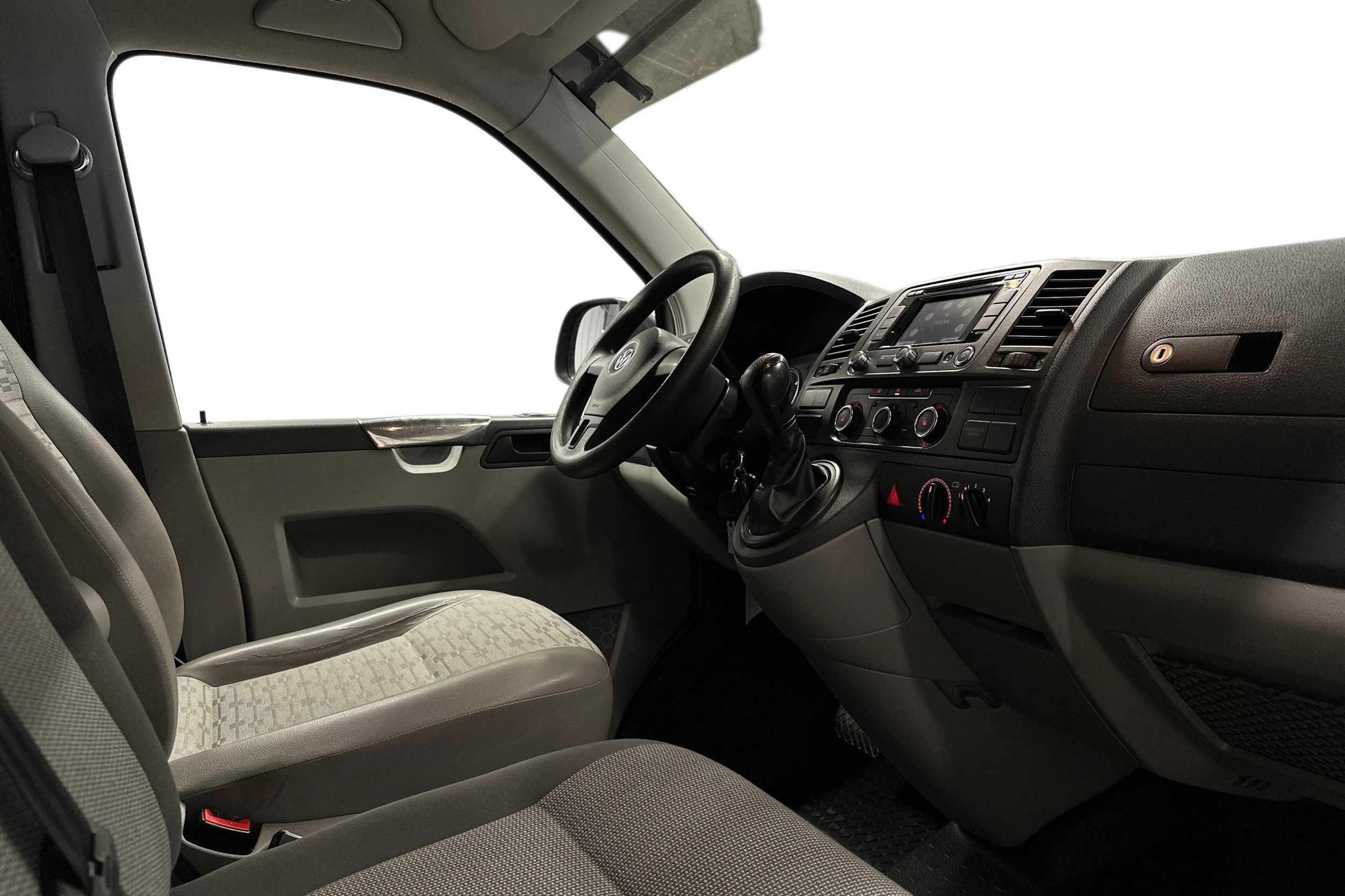 ruskea (beige) Volkswagen Transporter 2012 kuva 7.