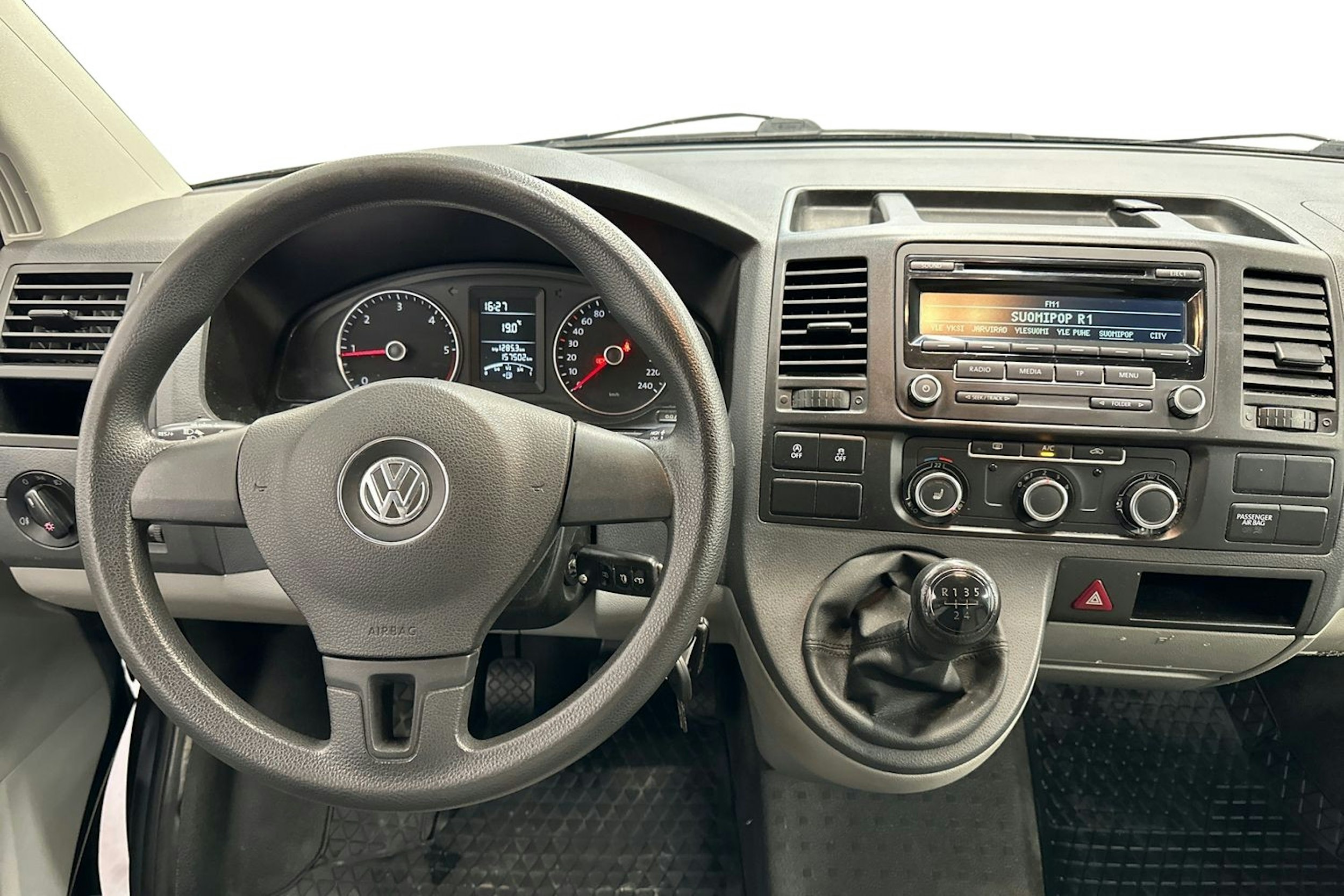 harmaa Volkswagen Transporter 2012 kuva 7.