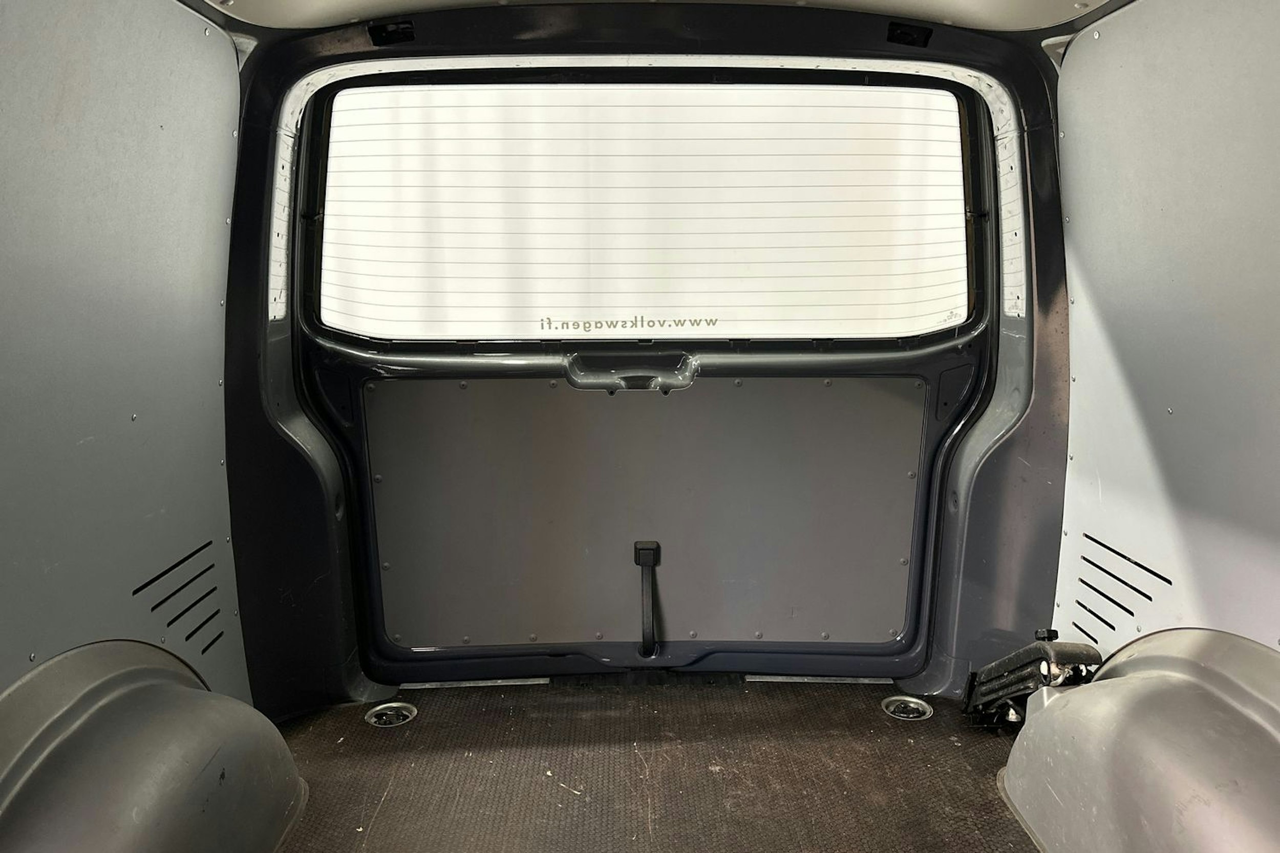 harmaa Volkswagen Transporter 2012 kuva 20.
