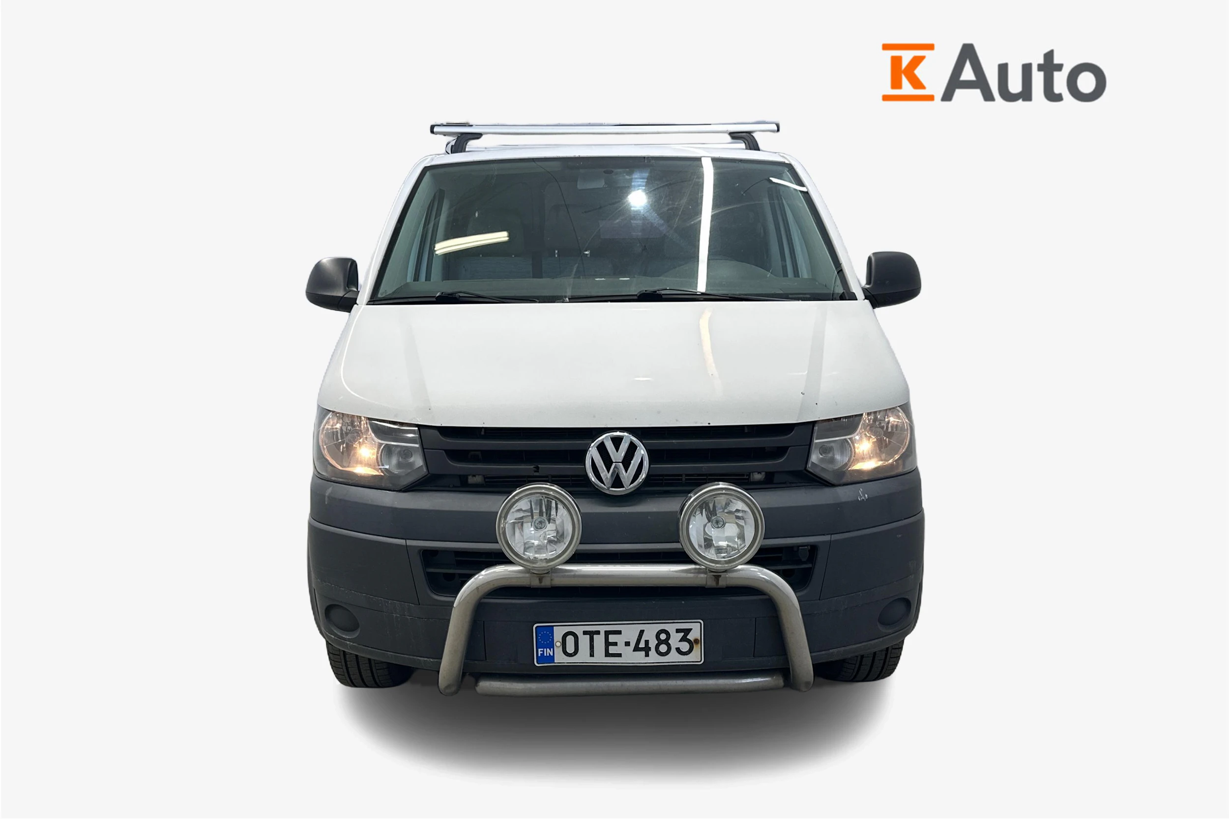 valkoinen Volkswagen Transporter 2012 kuva 4.
