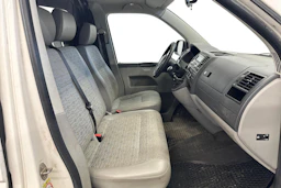 valkoinen Volkswagen Transporter 2012 kuva 8.