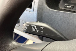 sininen Volkswagen Transporter 2012 kuva 19.