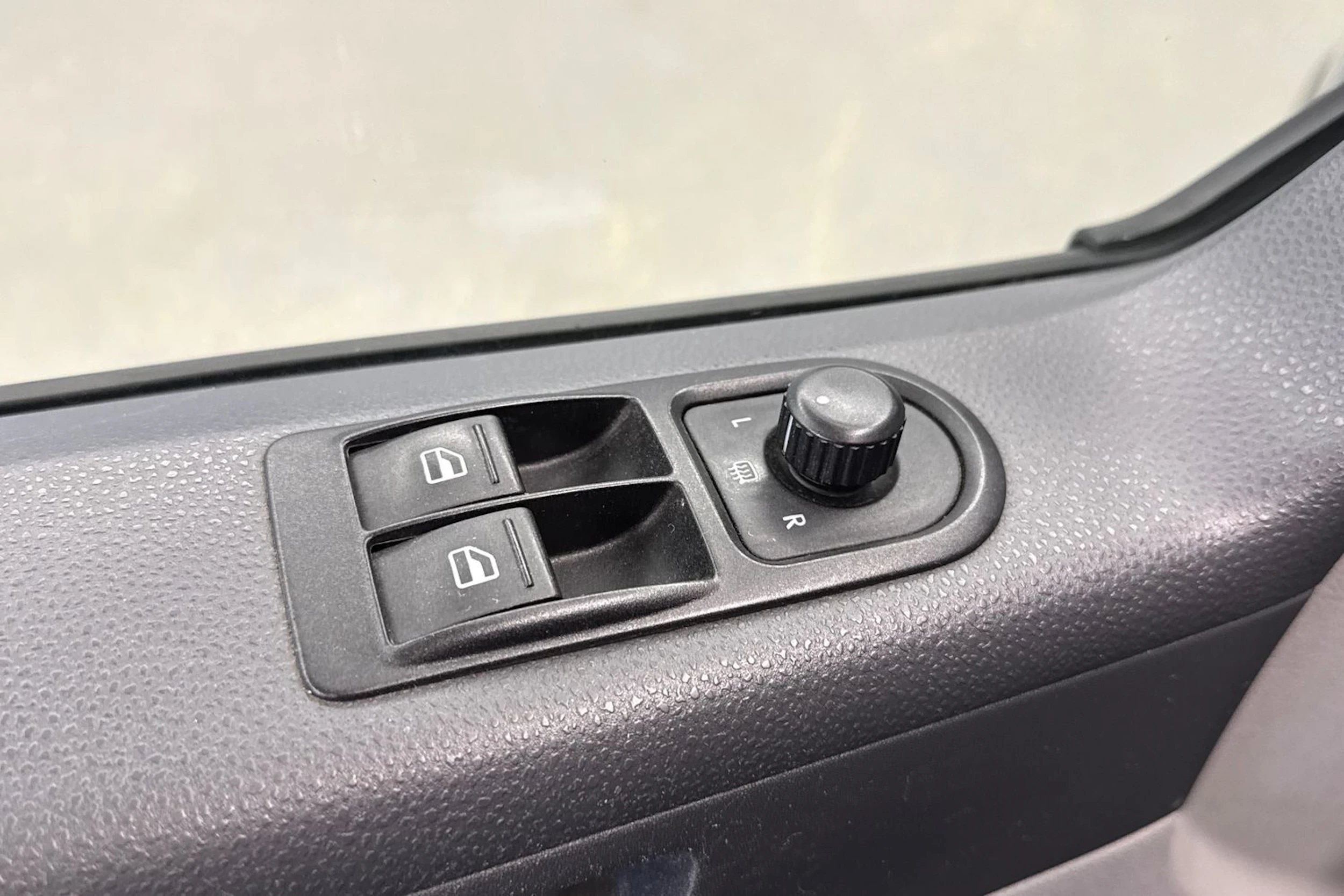 sininen Volkswagen Transporter 2012 kuva 20.