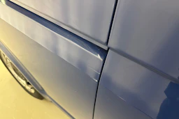 sininen Volkswagen Transporter 2012 kuva 36.
