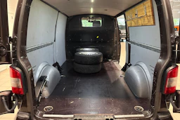 Ruskea (beige) Volkswagen TRANSPORTER 2012 kuva 16.
