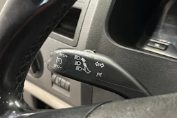 Ruskea (beige) Volkswagen TRANSPORTER 2012 kuva 23.
