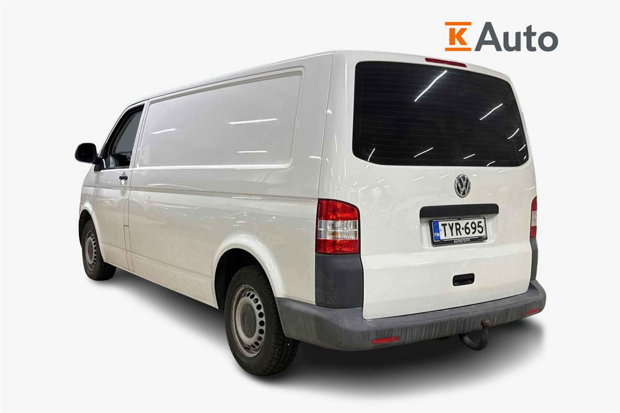 valkoinen Volkswagen Transporter 2012 kuva 2.