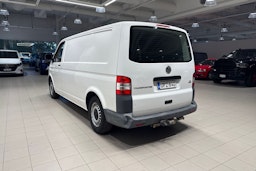 valkoinen Volkswagen Transporter 2012 kuva 14.