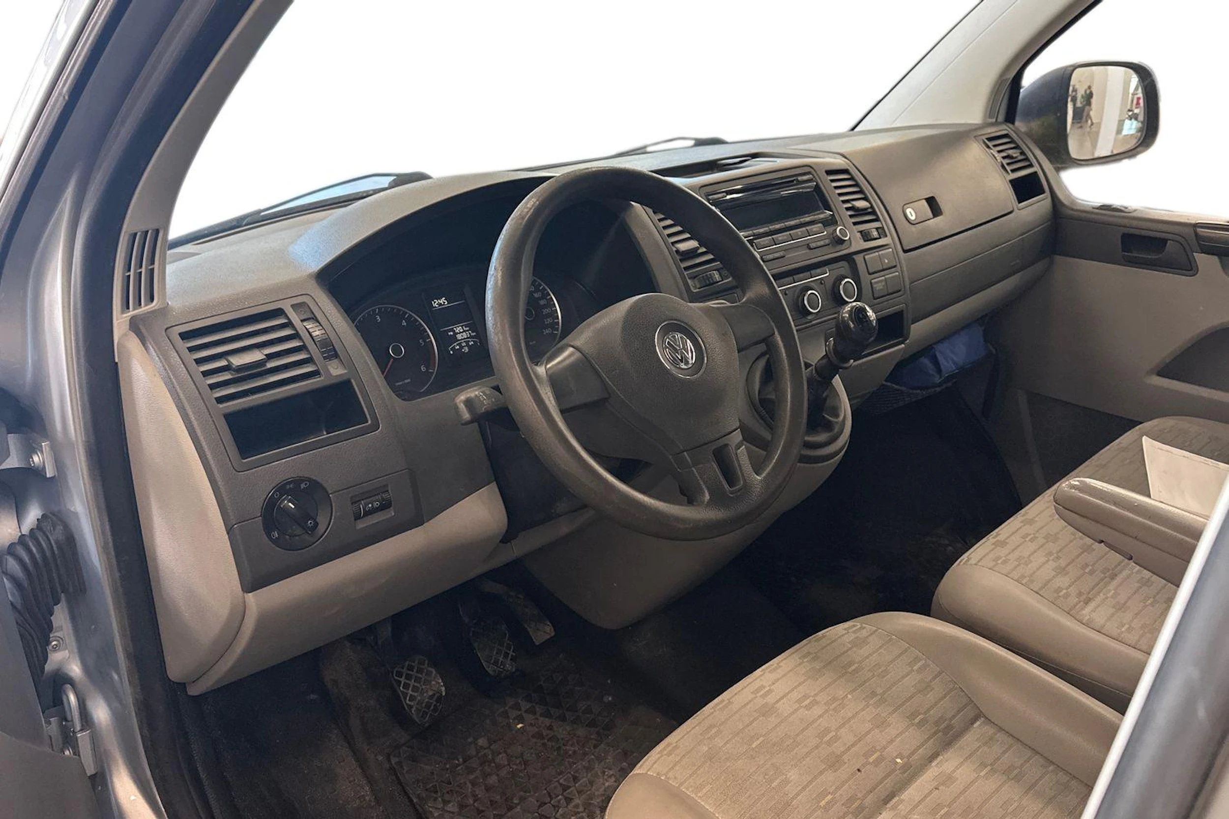 harmaa Volkswagen Transporter 2012 kuva 3.