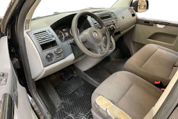 musta Volkswagen Transporter 2012 kuva 6.