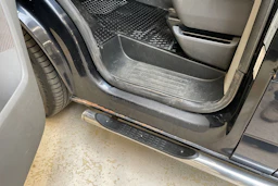 musta Volkswagen Transporter 2012 kuva 23.
