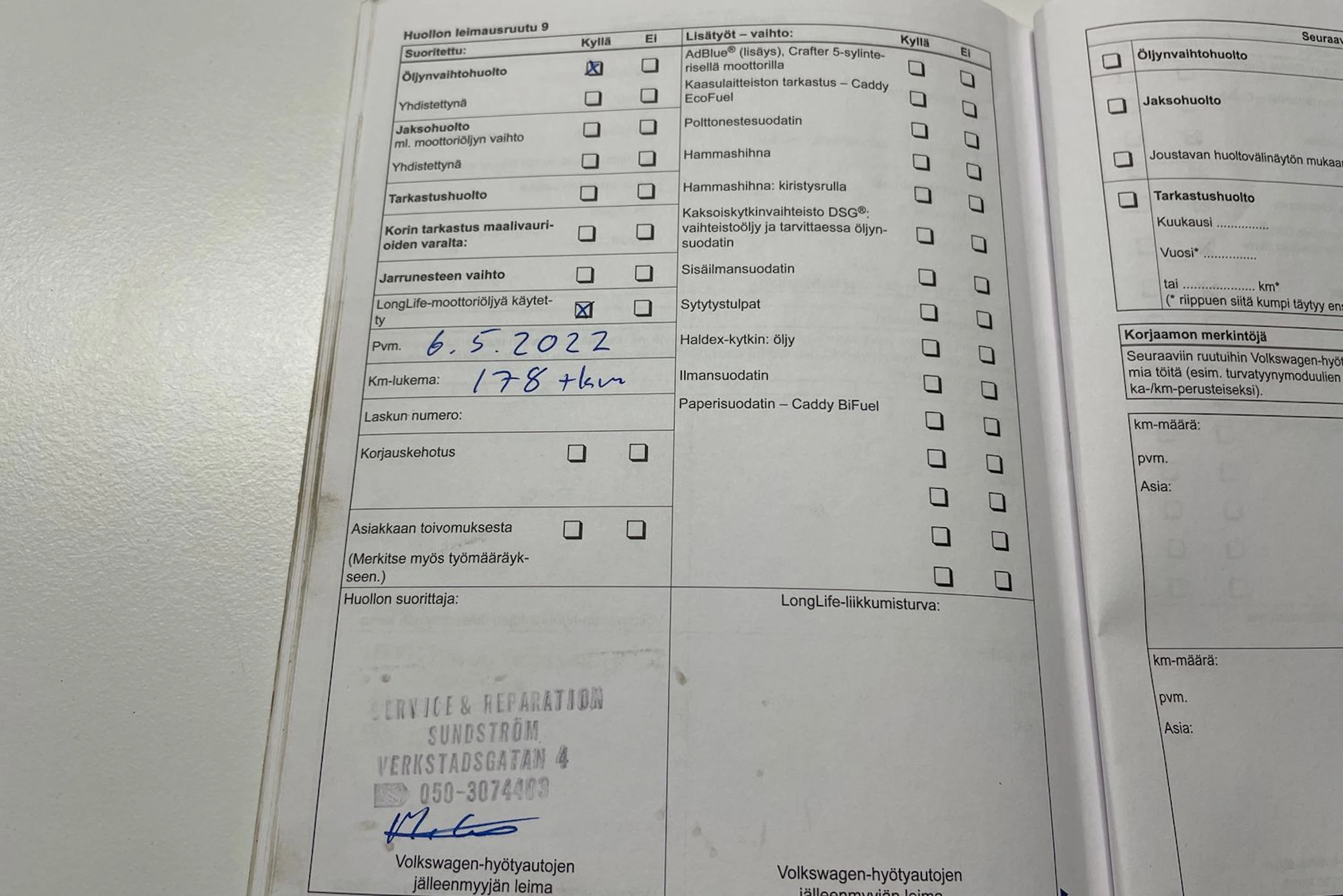 musta Volkswagen Transporter 2012 kuva 41.