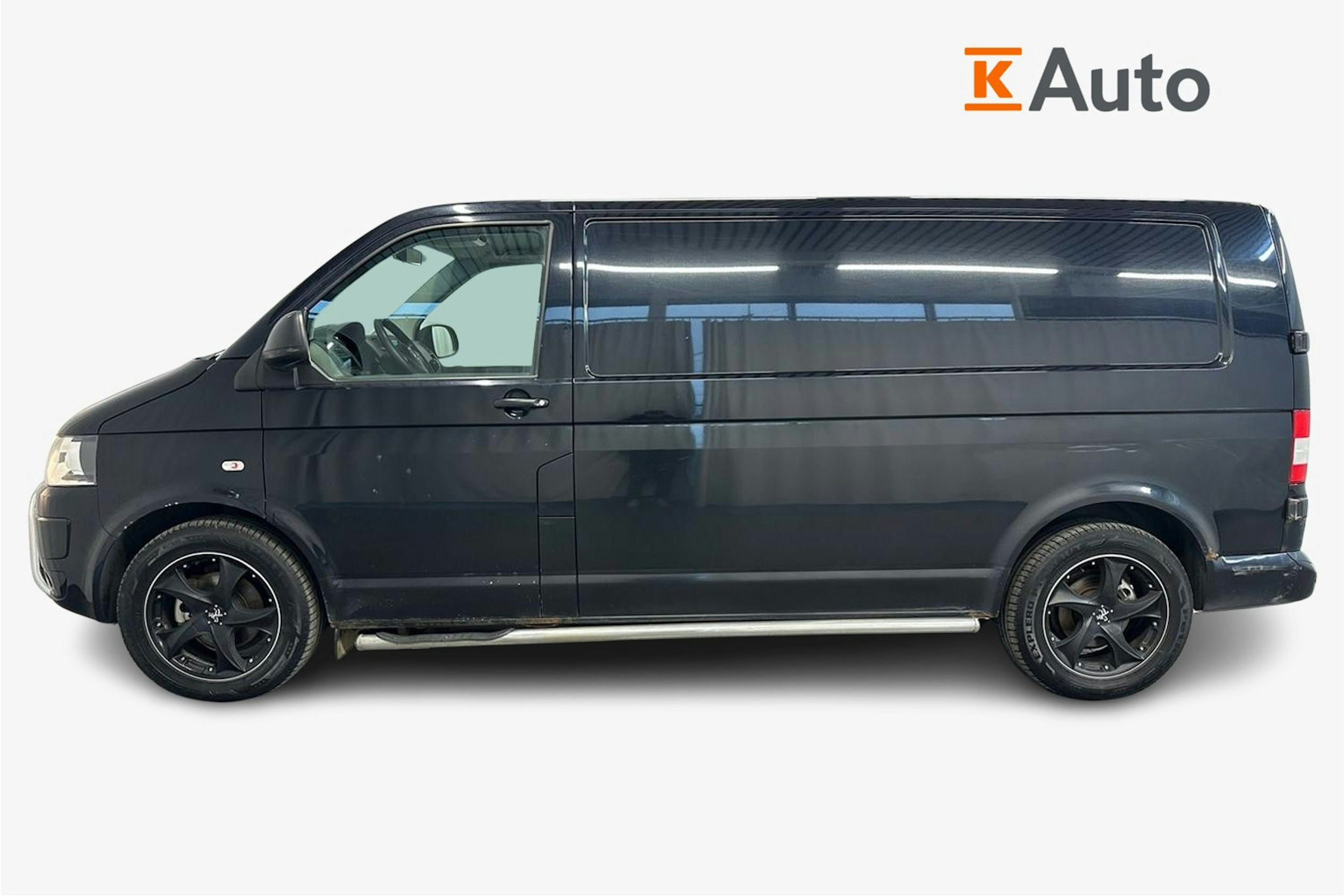 musta Volkswagen Transporter 2012 kuva 7.
