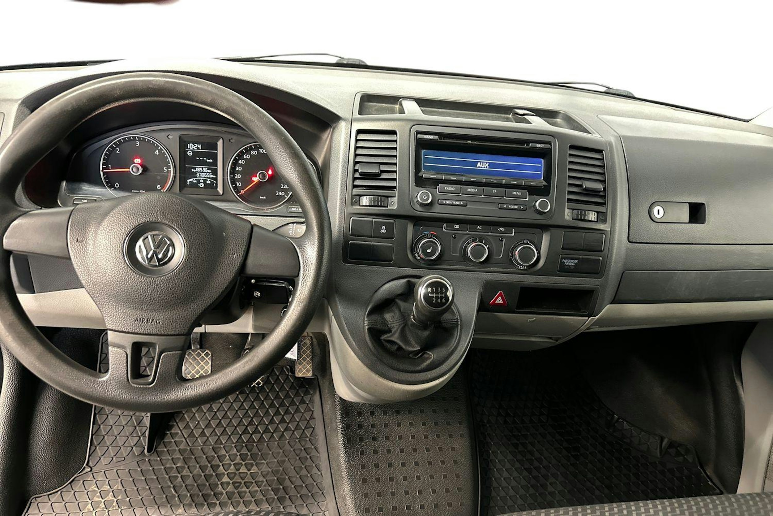 musta Volkswagen Transporter 2012 kuva 9.
