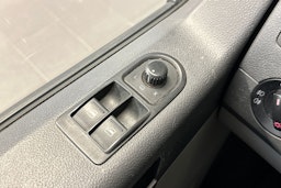 musta Volkswagen Transporter 2012 kuva 19.