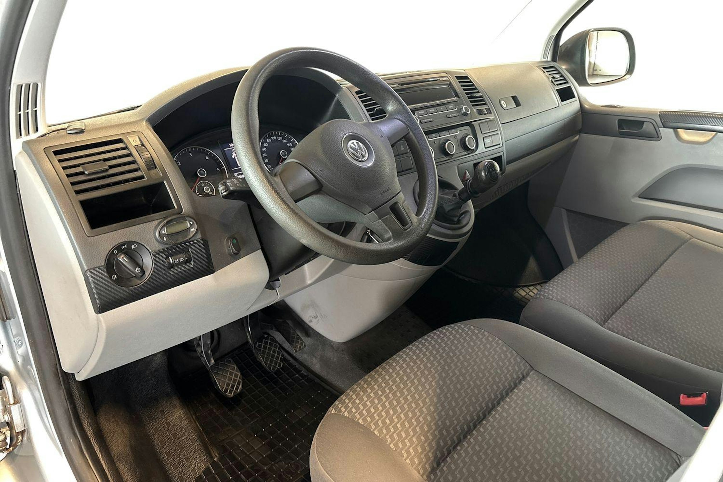 Harmaa Volkswagen TRANSPORTER 2012 kuva 7.