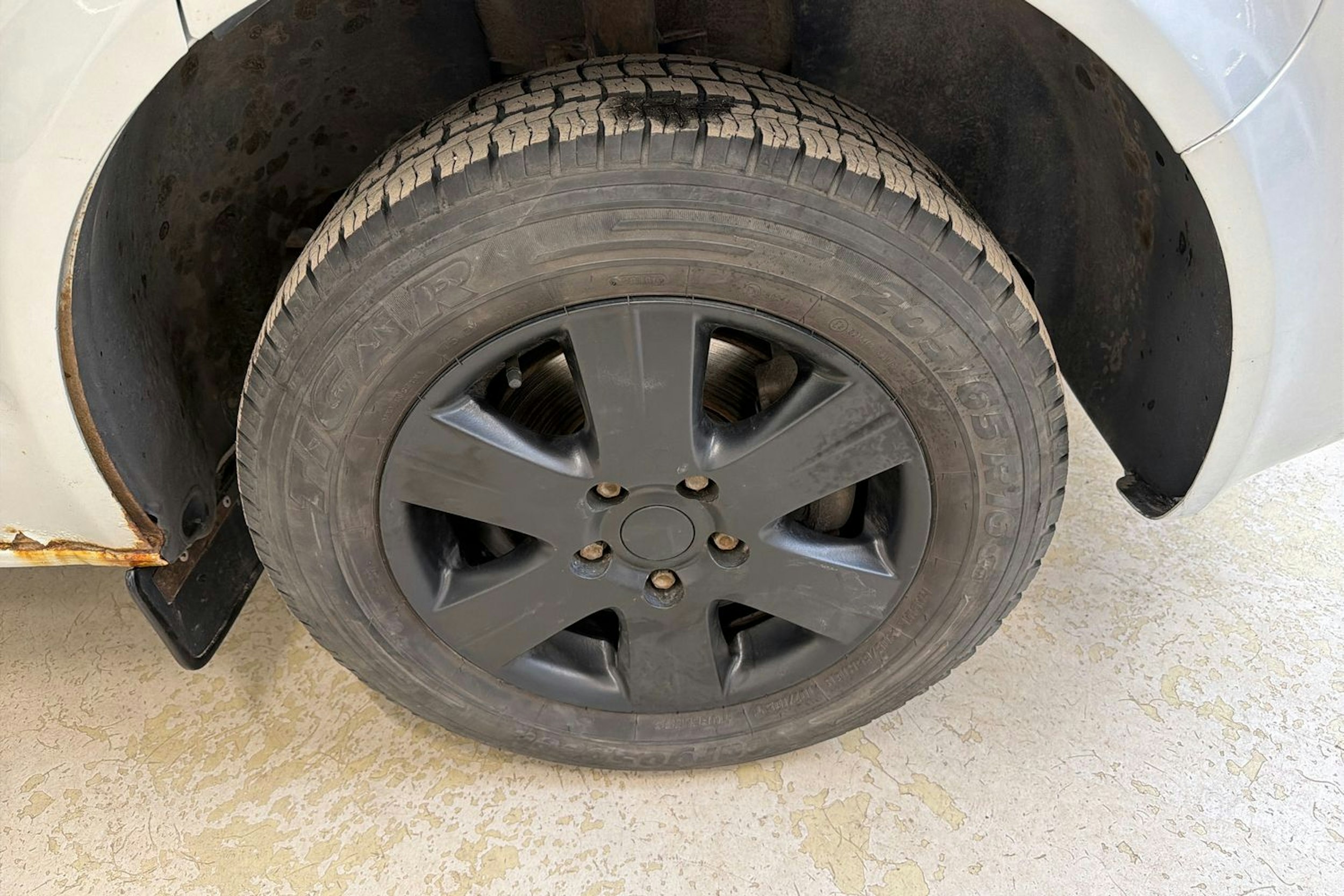 harmaa Volkswagen Transporter 2012 kuva 10.