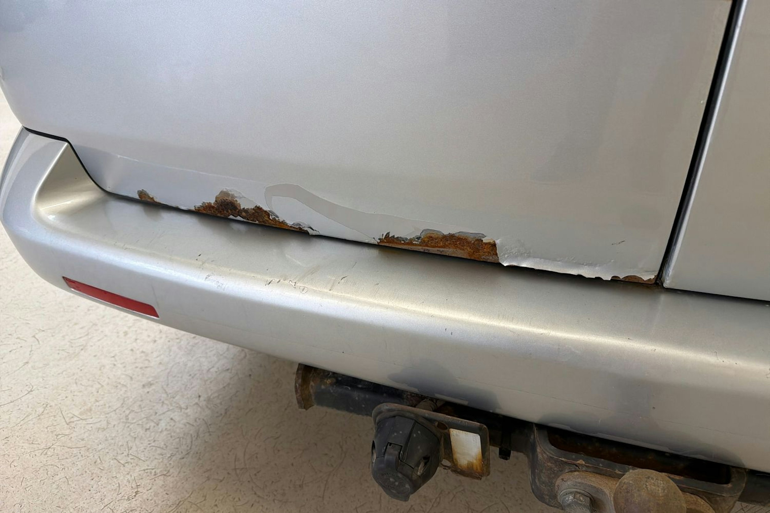 harmaa Volkswagen Transporter 2012 kuva 18.