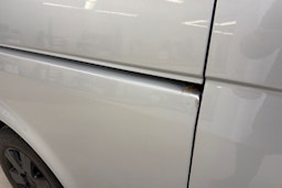 harmaa Volkswagen Transporter 2012 kuva 27.