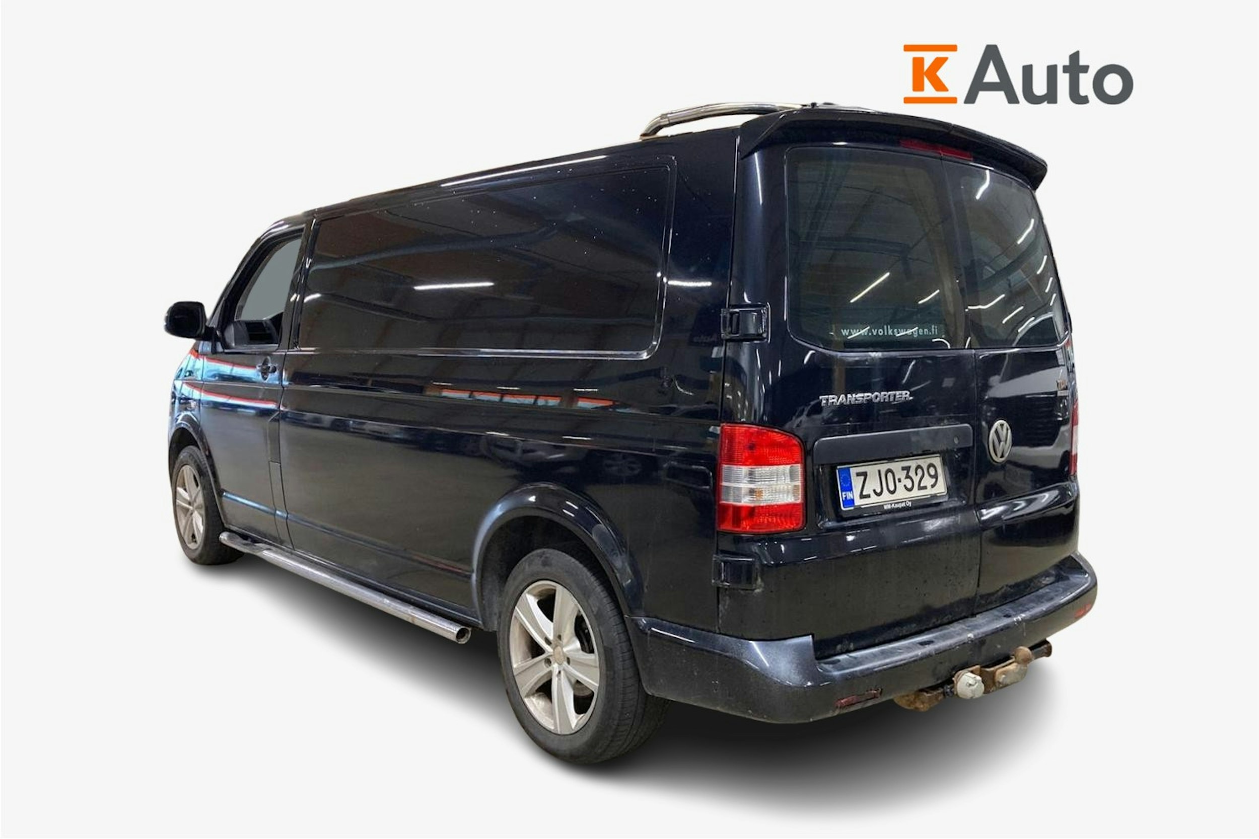 musta Volkswagen Transporter 2012 kuva 2.