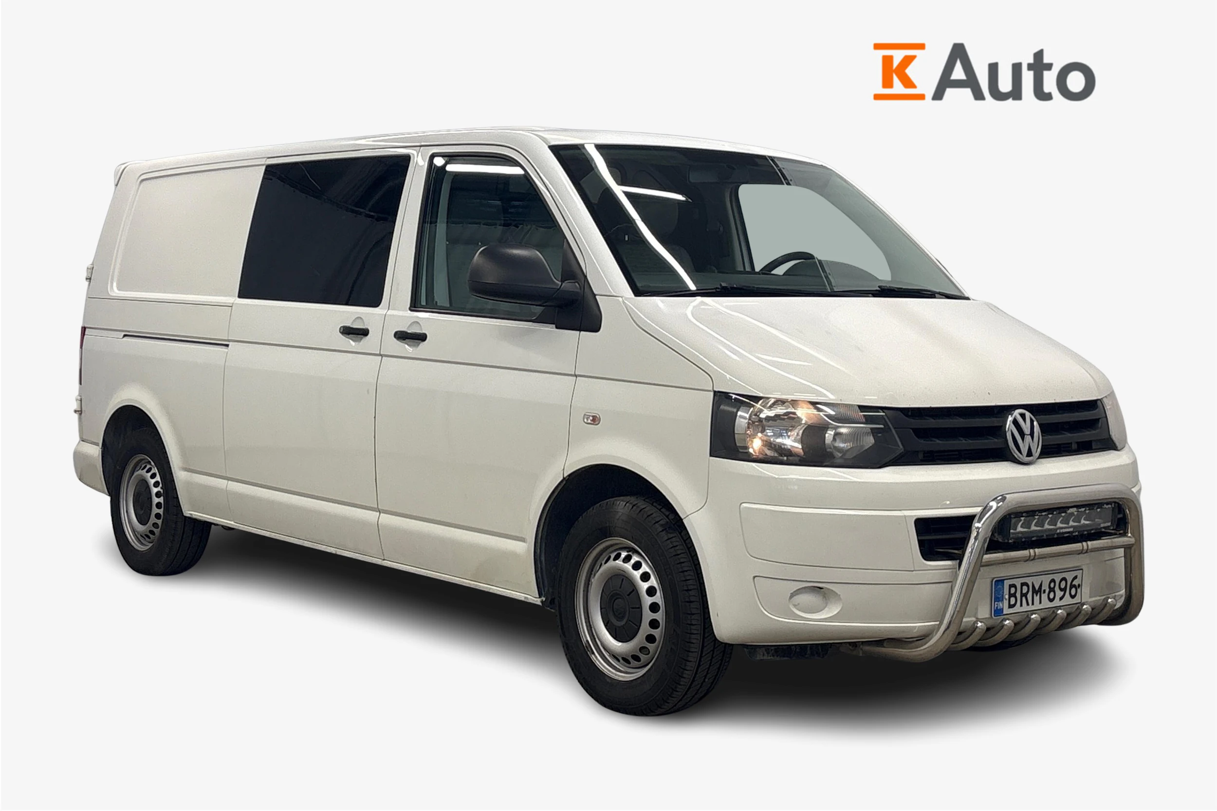 valkoinen Volkswagen Transporter 2014 kuva 1.