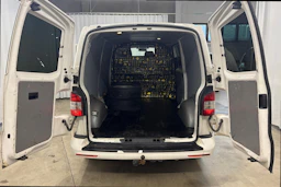 valkoinen Volkswagen Transporter 2014 kuva 8.