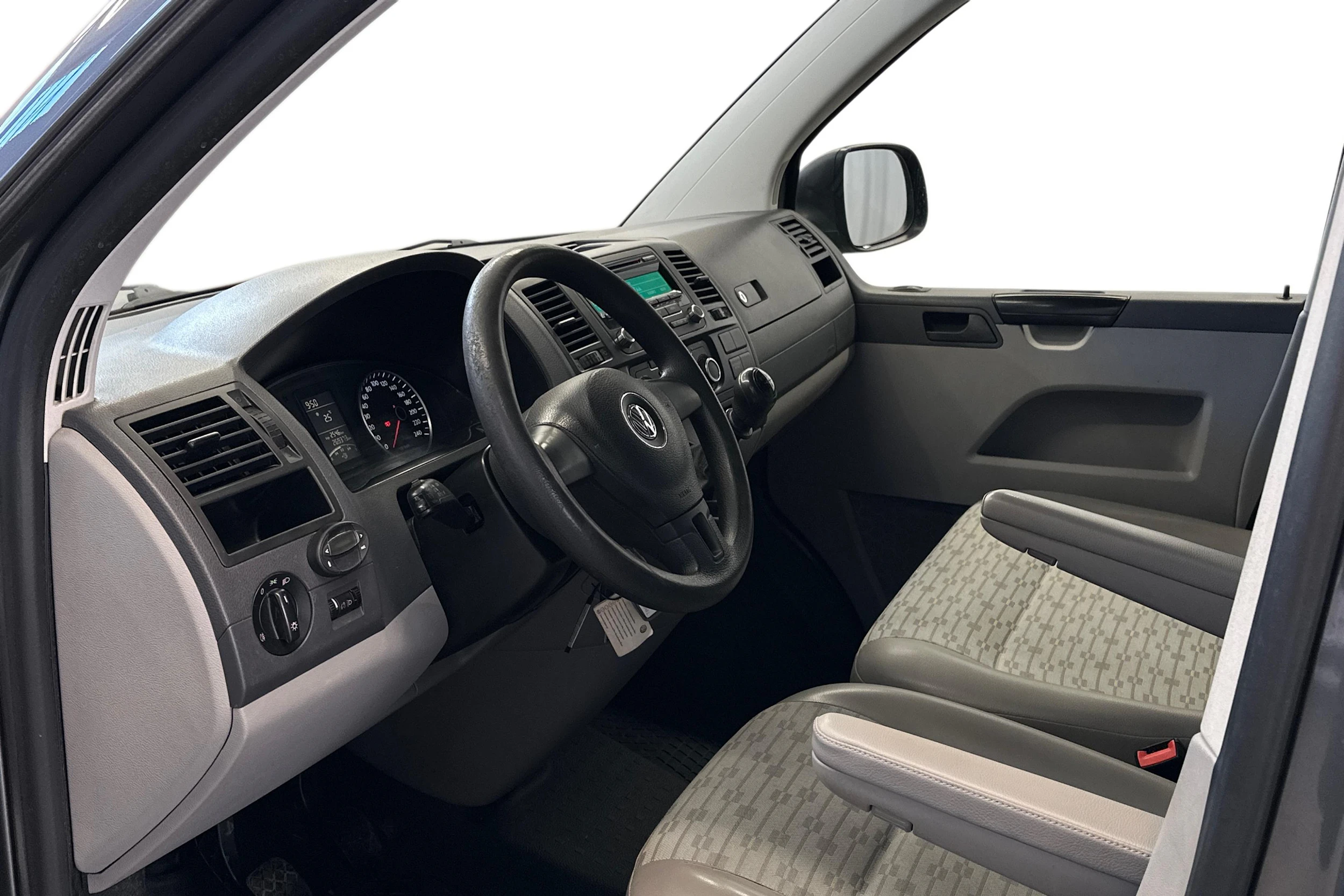 harmaa Volkswagen Transporter 2013 kuva 7.