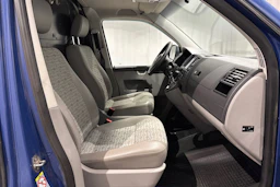sininen Volkswagen Transporter 2013 kuva 21.