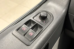 sininen Volkswagen Transporter 2013 kuva 23.