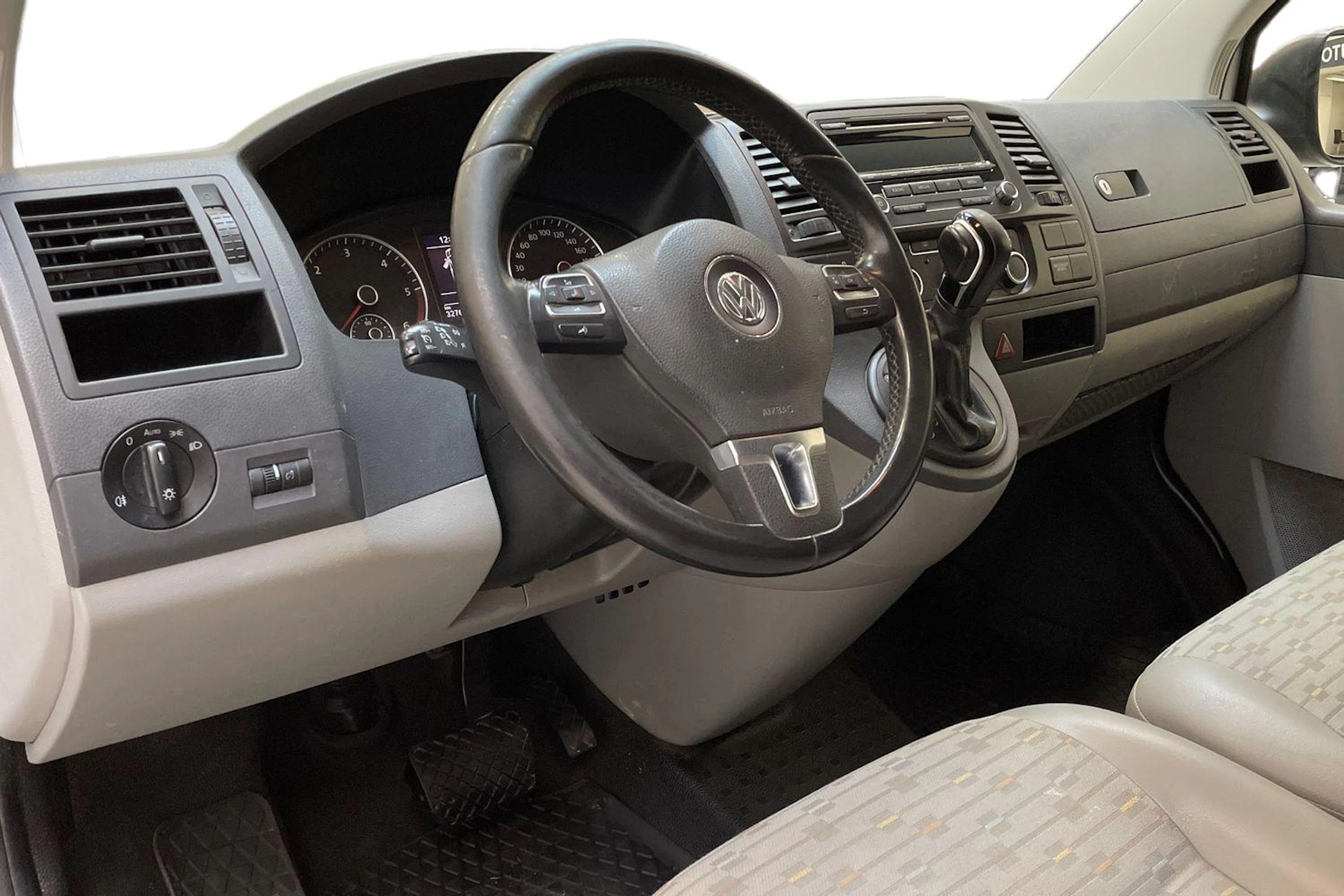 hopea Volkswagen Transporter 2013 kuva 8.