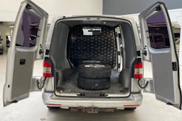 hopea Volkswagen Transporter 2013 kuva 15.
