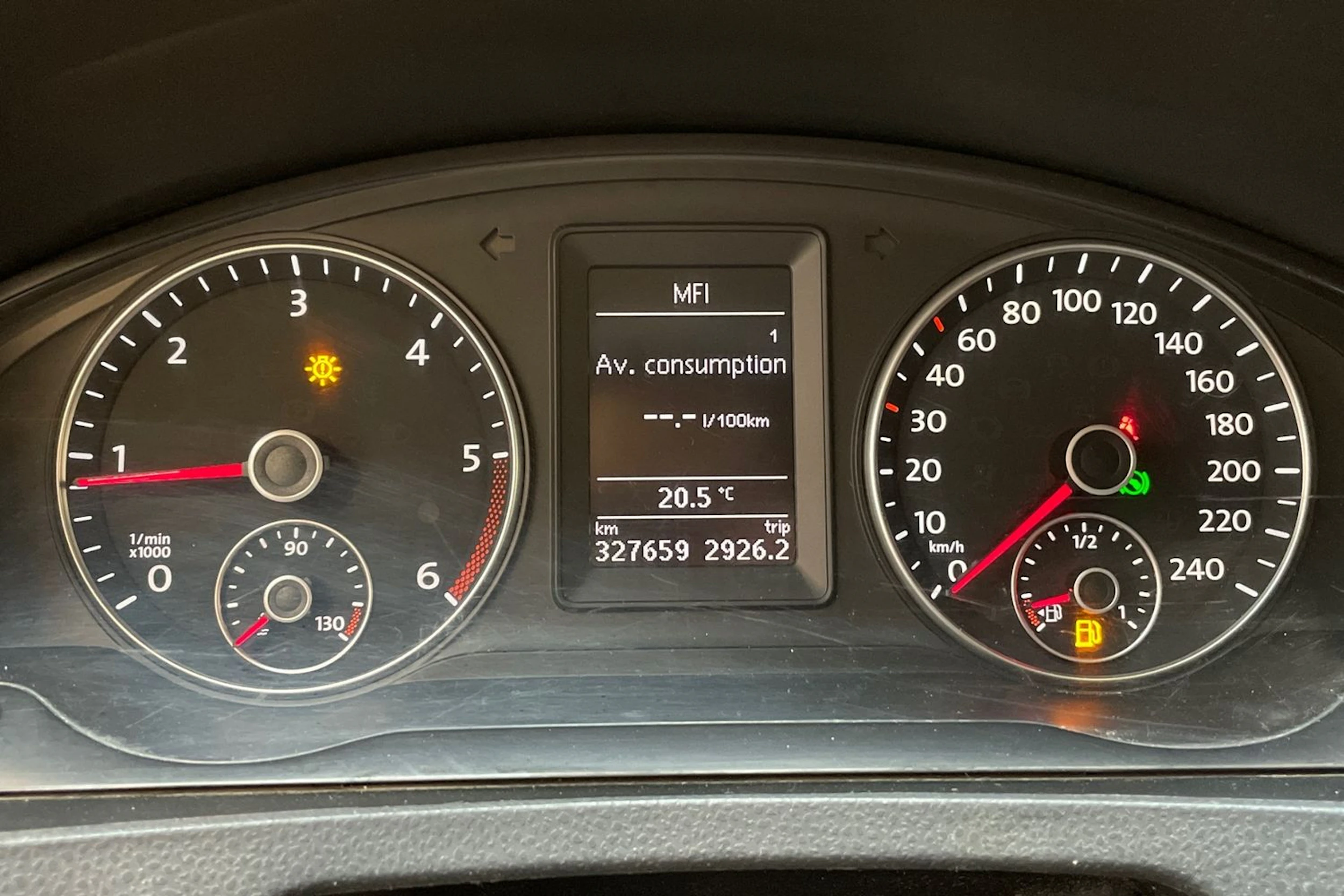 hopea Volkswagen Transporter 2013 kuva 18.
