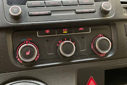 hopea Volkswagen Transporter 2013 kuva 21.