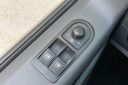 hopea Volkswagen Transporter 2013 kuva 23.