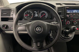 valkoinen Volkswagen Transporter 2014 kuva 9.